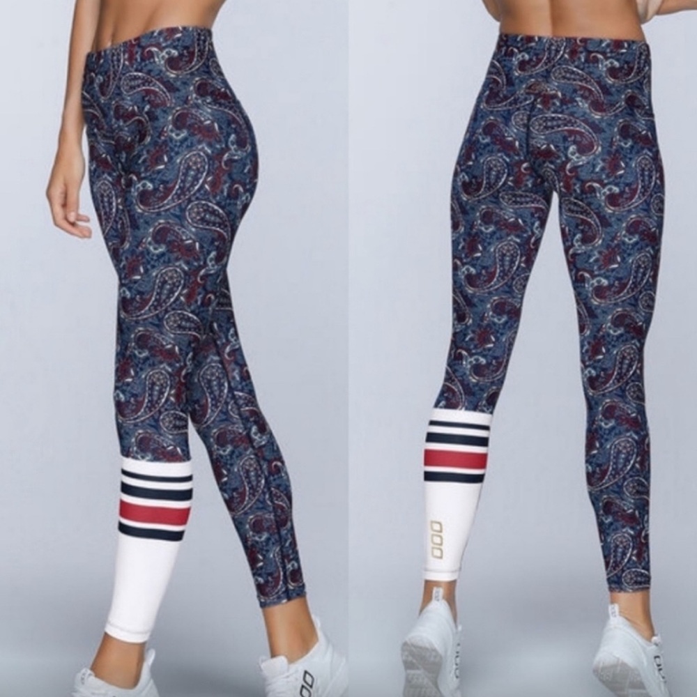 Lorna Jane Revival Core set. Sports bra and leggings - Picture 4 of 5